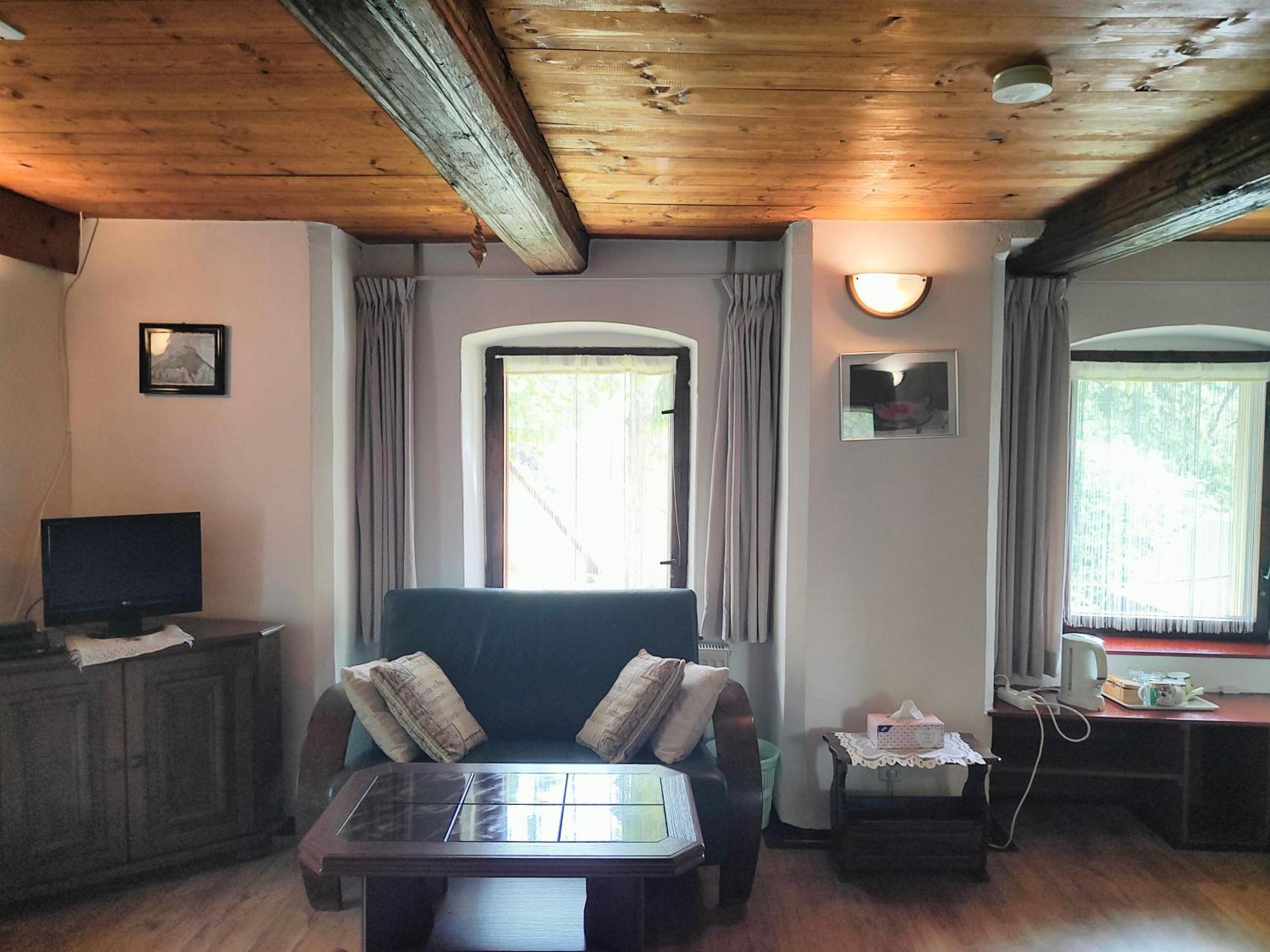 Velká Bukovina Bed And Breakfast Tvrz المظهر الخارجي الصورة