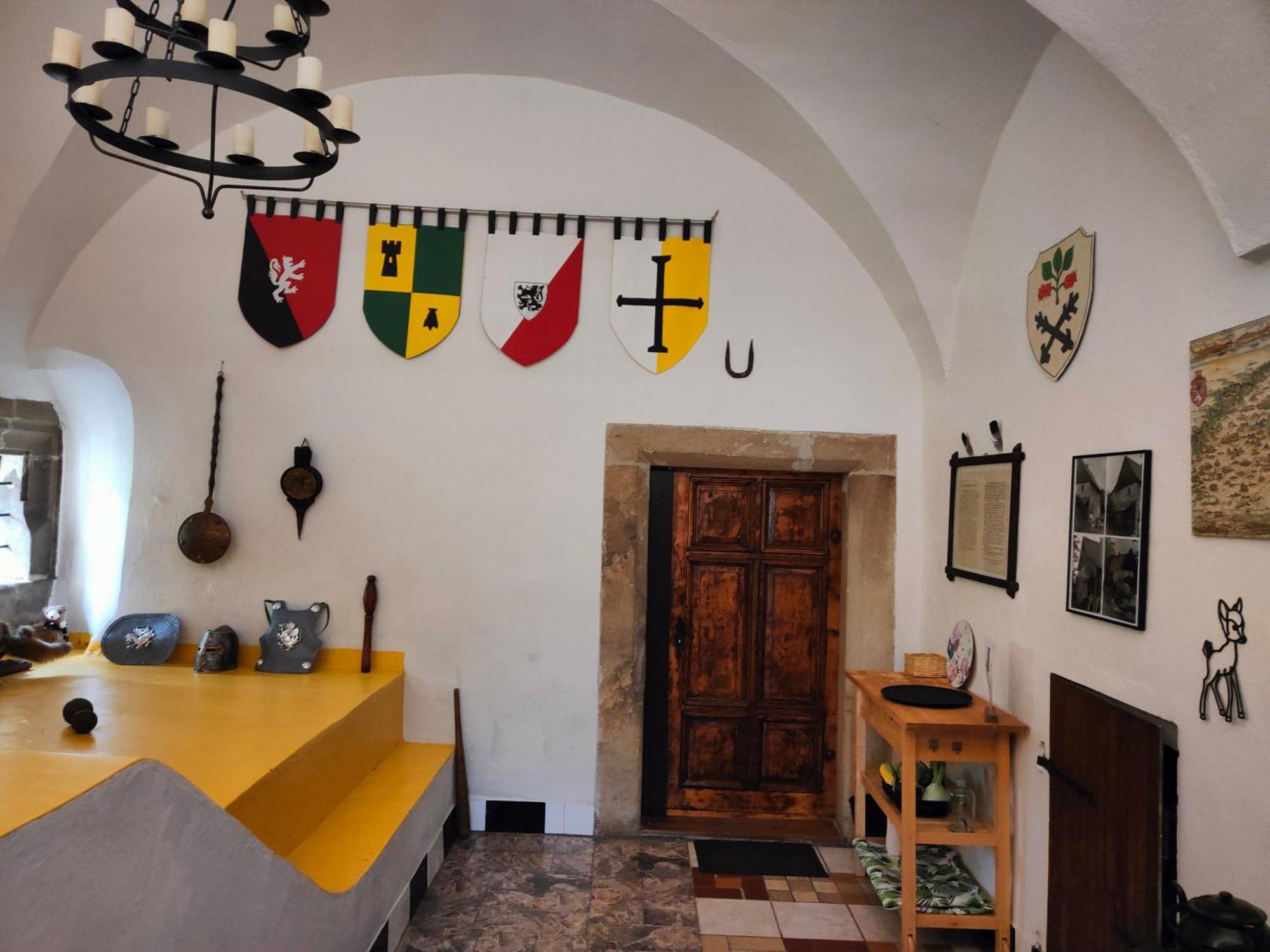 Velká Bukovina Bed And Breakfast Tvrz المظهر الخارجي الصورة